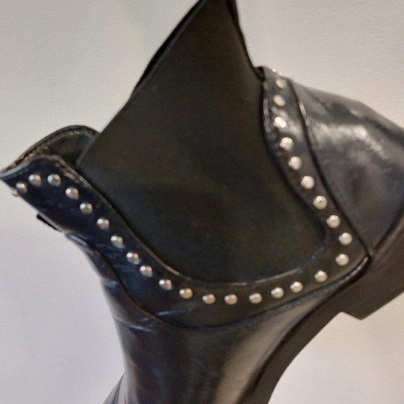 ZARA Women's Flat Ankle Boots w/Silver Studs and Elastic - Black - Size 8.5 - Picture 8 of 9